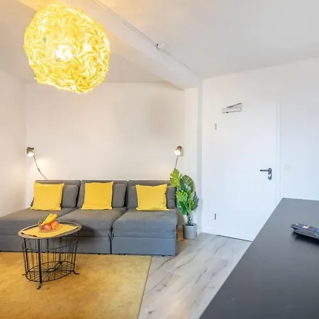 1 Schulterblatt-Apartments Hamburg For 6-3